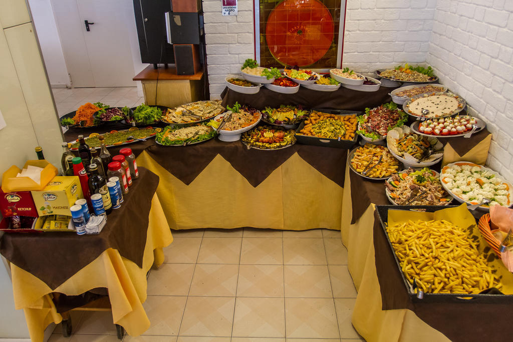 Hotel Consul - Family Hotel Риччоне Екстер'єр фото